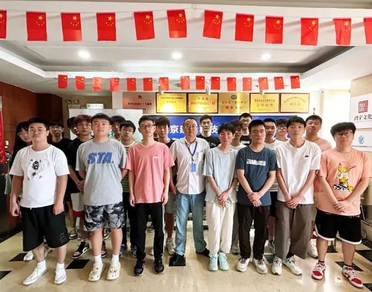 近期結(jié)班留影 | 百尺竿頭，更進(jìn)一步，加